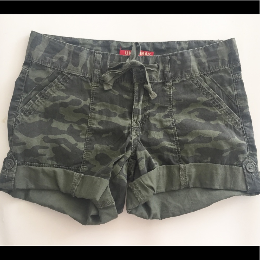Army green cargo shorts